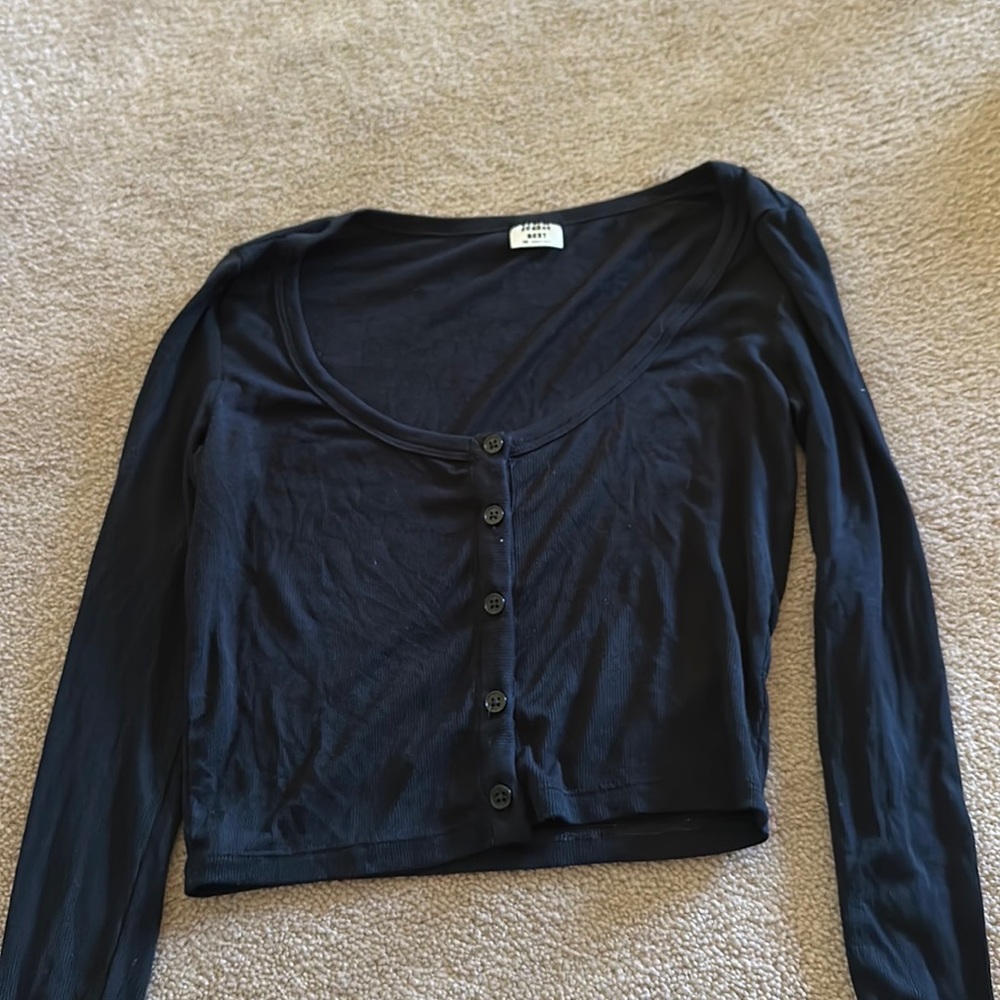 Aritzia Sunday best long sleeve crop top size xs